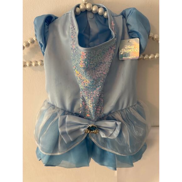 A Leading Role x Disney Cinderella Premium Pet Costume - Picture 7 of 13